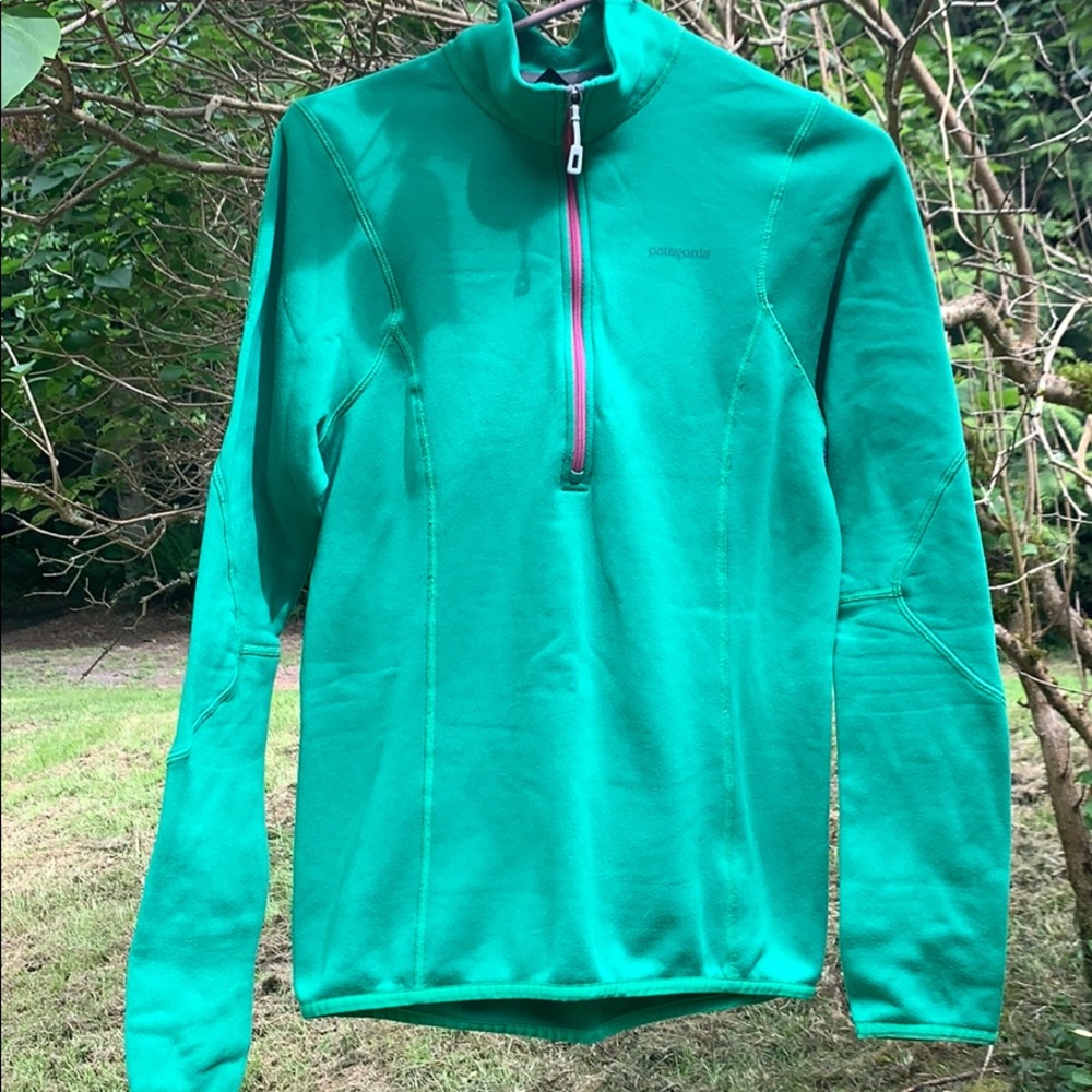 Patagonia fleece sweater